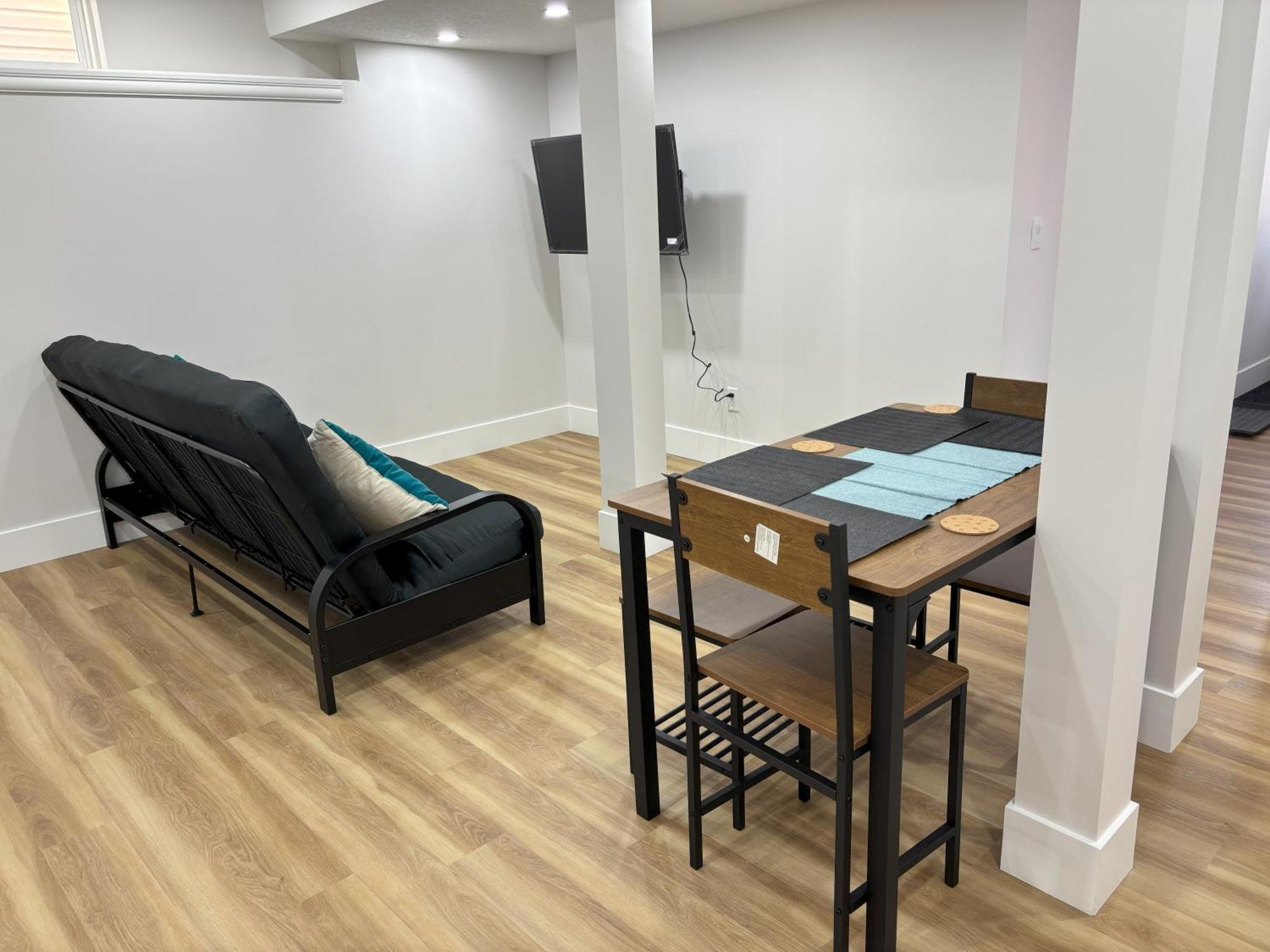 Appartement Valleyhut - Private 2 Bedrooms 1 Bathroom Walkout Basement Calgary